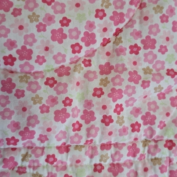 Carter's Child of Mine Baby Girl's Quilt - Picture 6 of 7